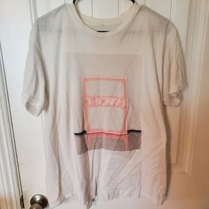 The 1975 shirt